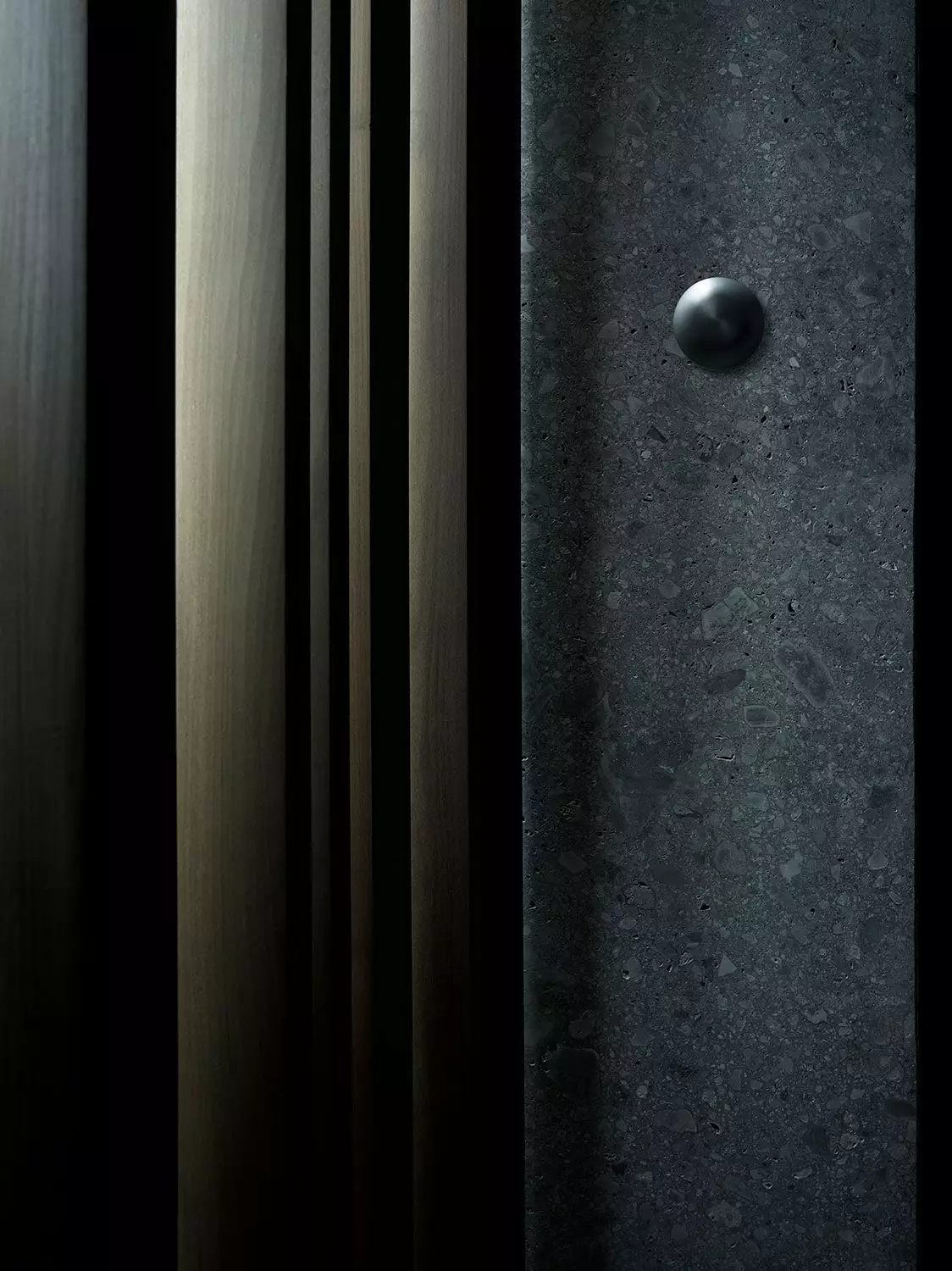 Flos Bellhop Outdoor Wall Lamp - Image 4