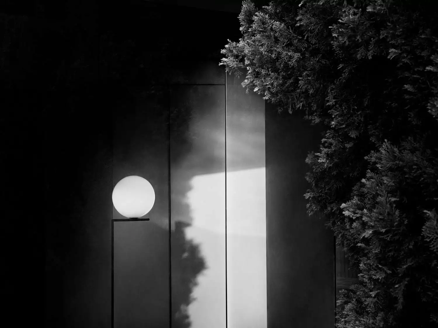 Flos IC Lights F1 Outdoor, Black - Image 6