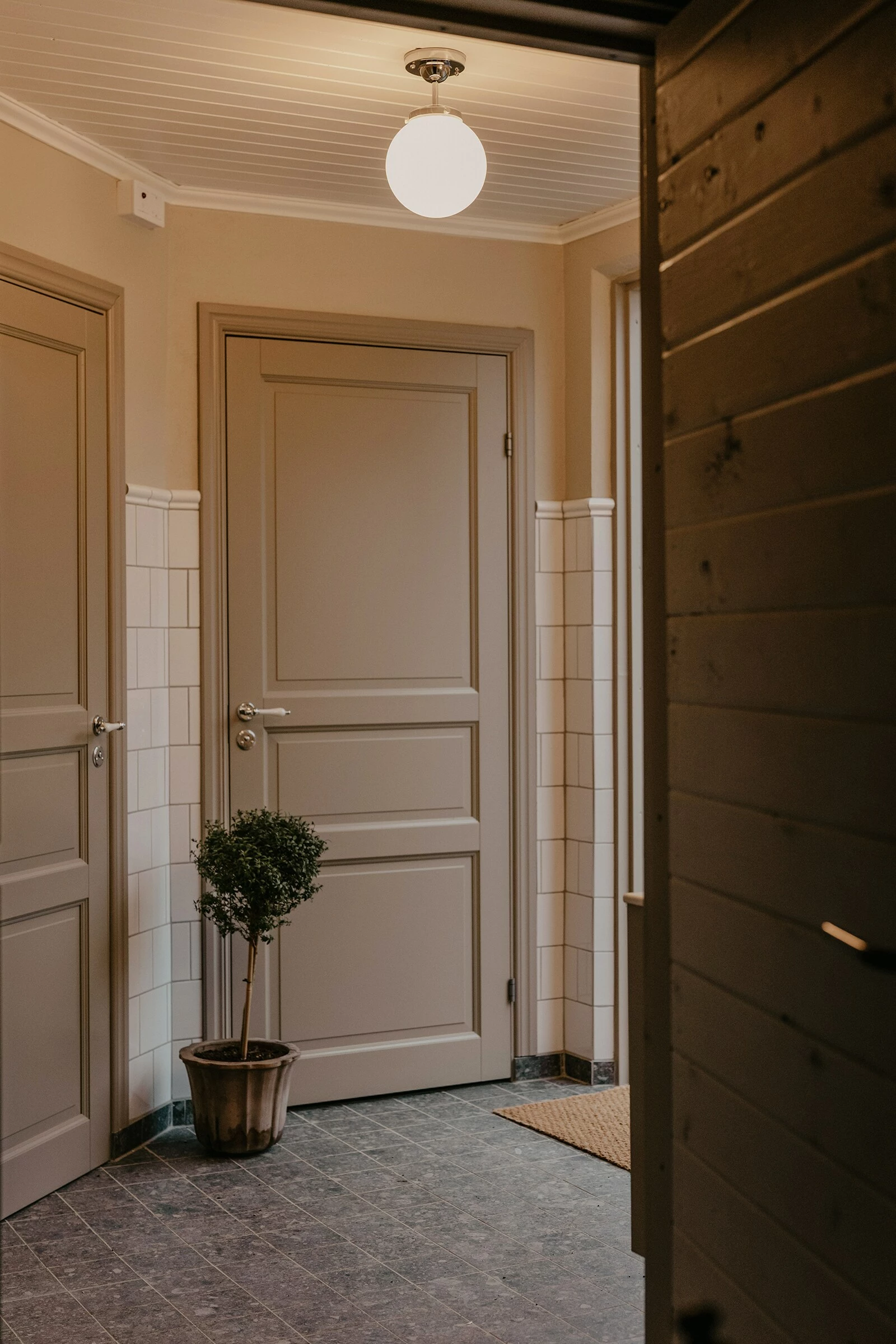 Globen Lighting Alley Kattovalaisin, Krominvärinen - Image 4