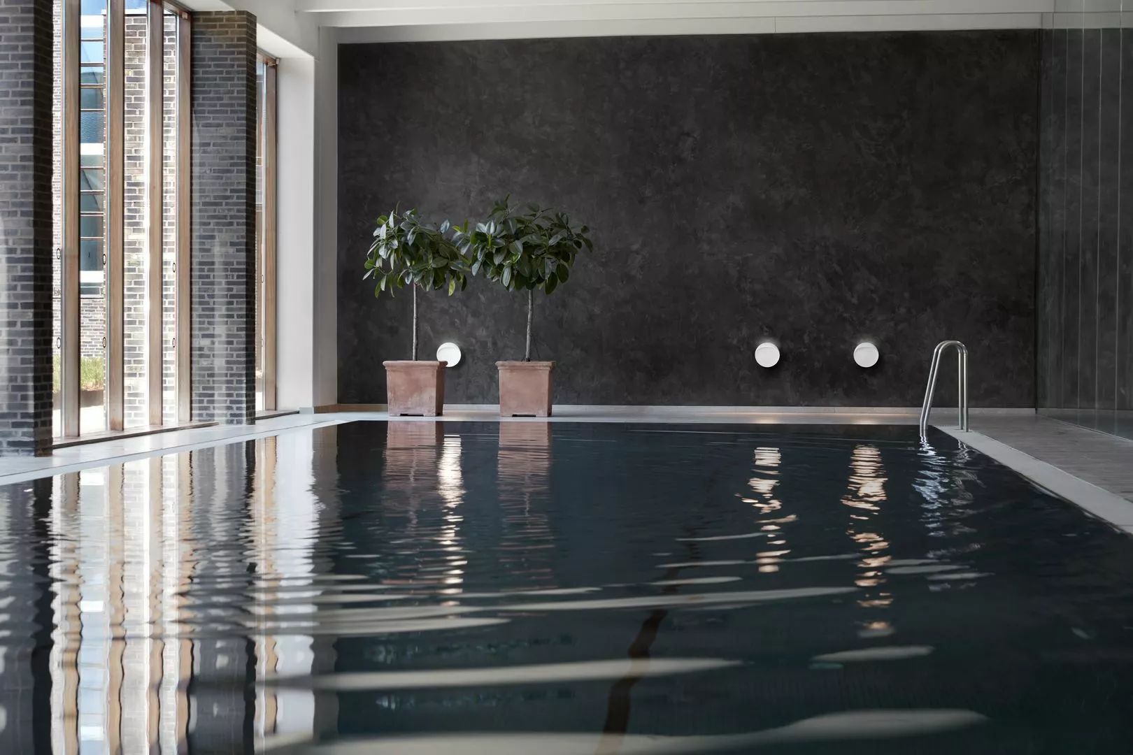 Louis Poulsen Flindt Seinävalaisin Ø300 LED 2700K, Valkoinen - Image 3