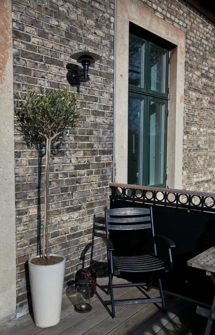 Louis Poulsen PH 3-2 ½ Seinävalaisinvalaisin, Musta - Image 3