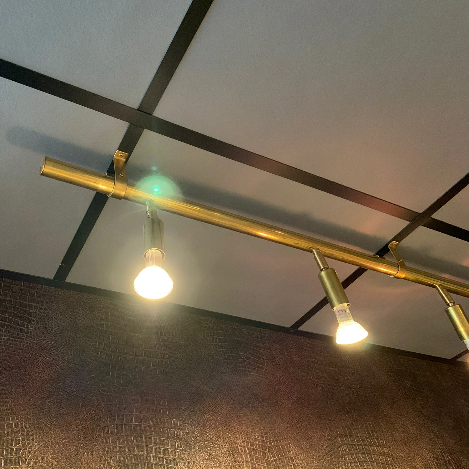 Örsjö Belysning Star 6 Seinä-Kattovalaisin, Raaka Messinki - Image 2