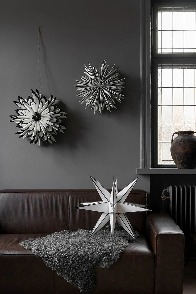 Watt & Veke Sputnik Christmas Star 60 Cm, White / Black - Image 2