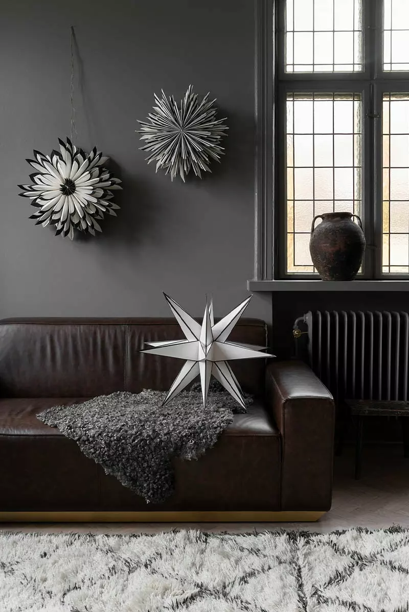 Watt & Veke Sputnik Christmas Star 60 Cm, White / Black - Image 3