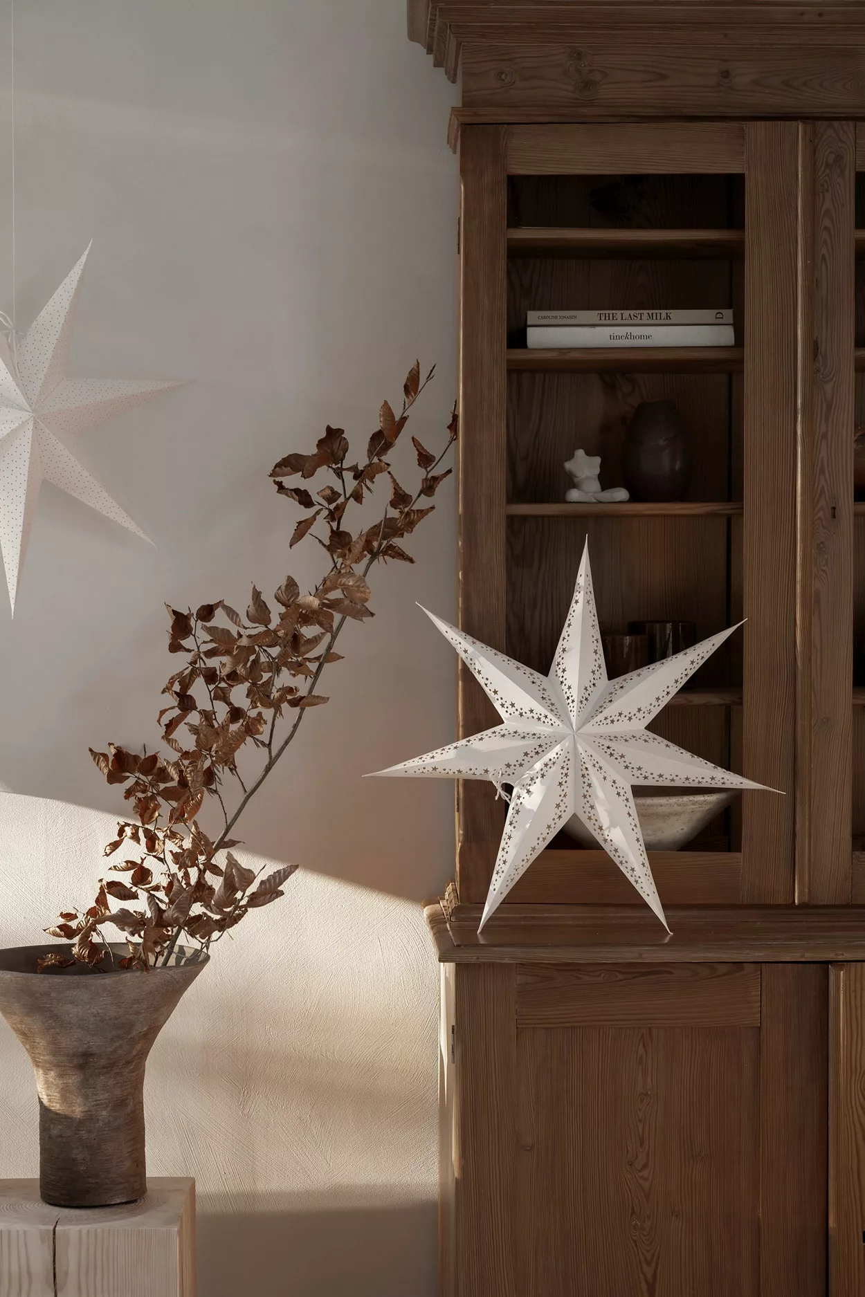 Watt & Veke Vintergatan Christmas Star 60 Cm, White - Image 2